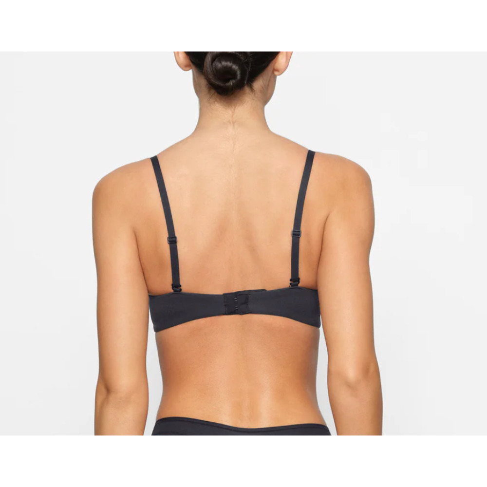 Skims Fits Everybody Push-Up Bra - Picture 4 of 4